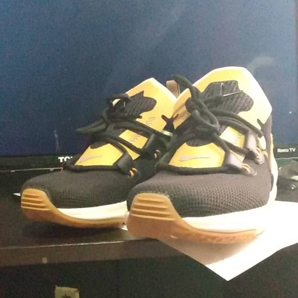 Nike theioth - Picture 2 of 3